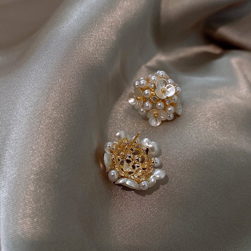 Fashionable Pearl Petal Earrings For Women