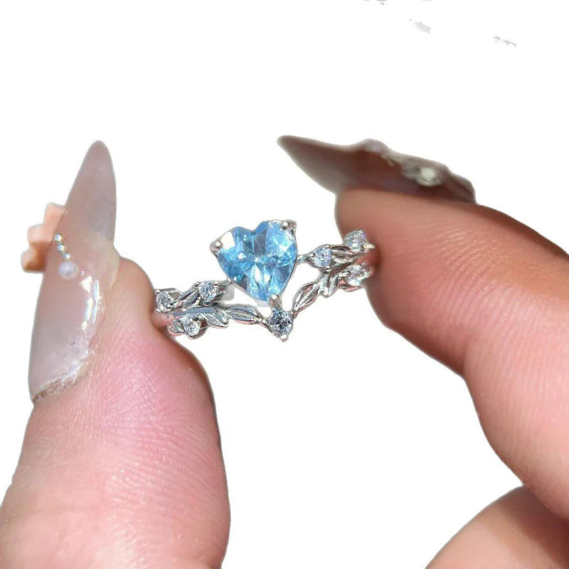 Silver Heart Zircon Open-End Light-Luxury Ring With A High-End Touch
