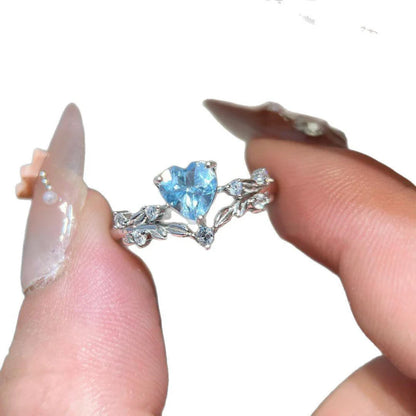 Silver Heart Zircon Open-End Light-Luxury Ring With A High-End Touch
