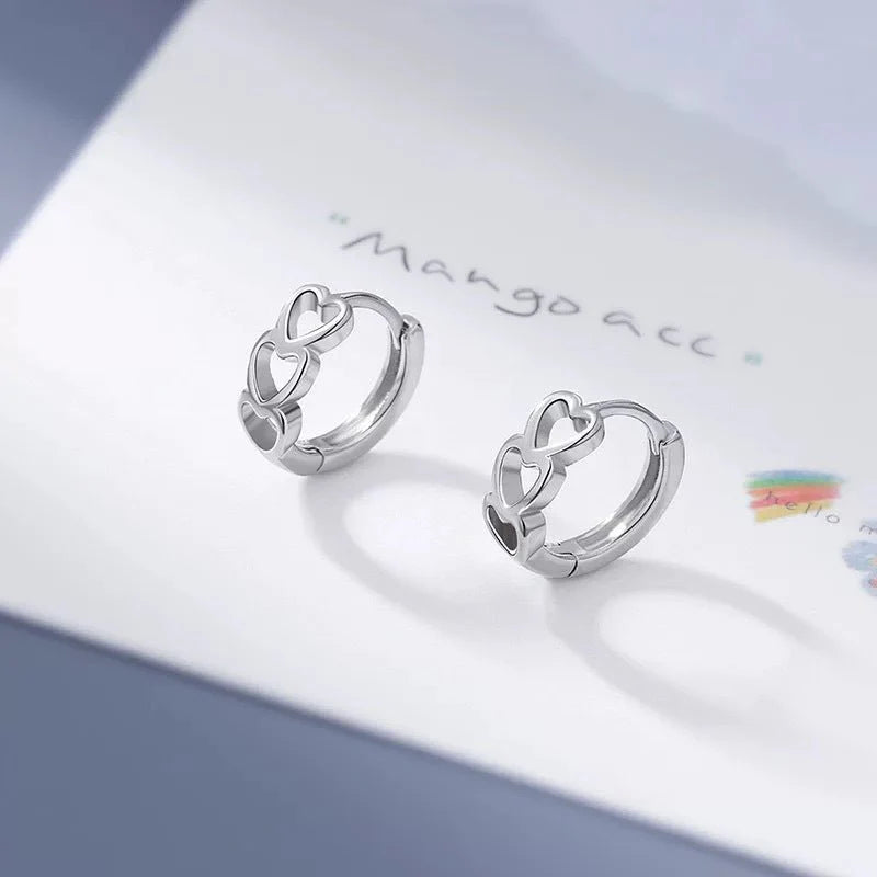 Womens Niche-design Instagram-style Minimalist And Cool-toned Trendy Heart-shaped Hoop Earrings